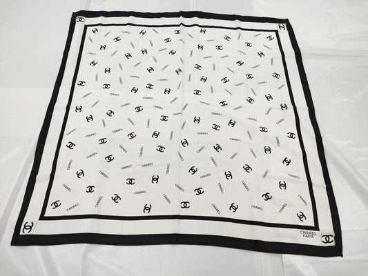 CHANEL Coco Mark Scarf