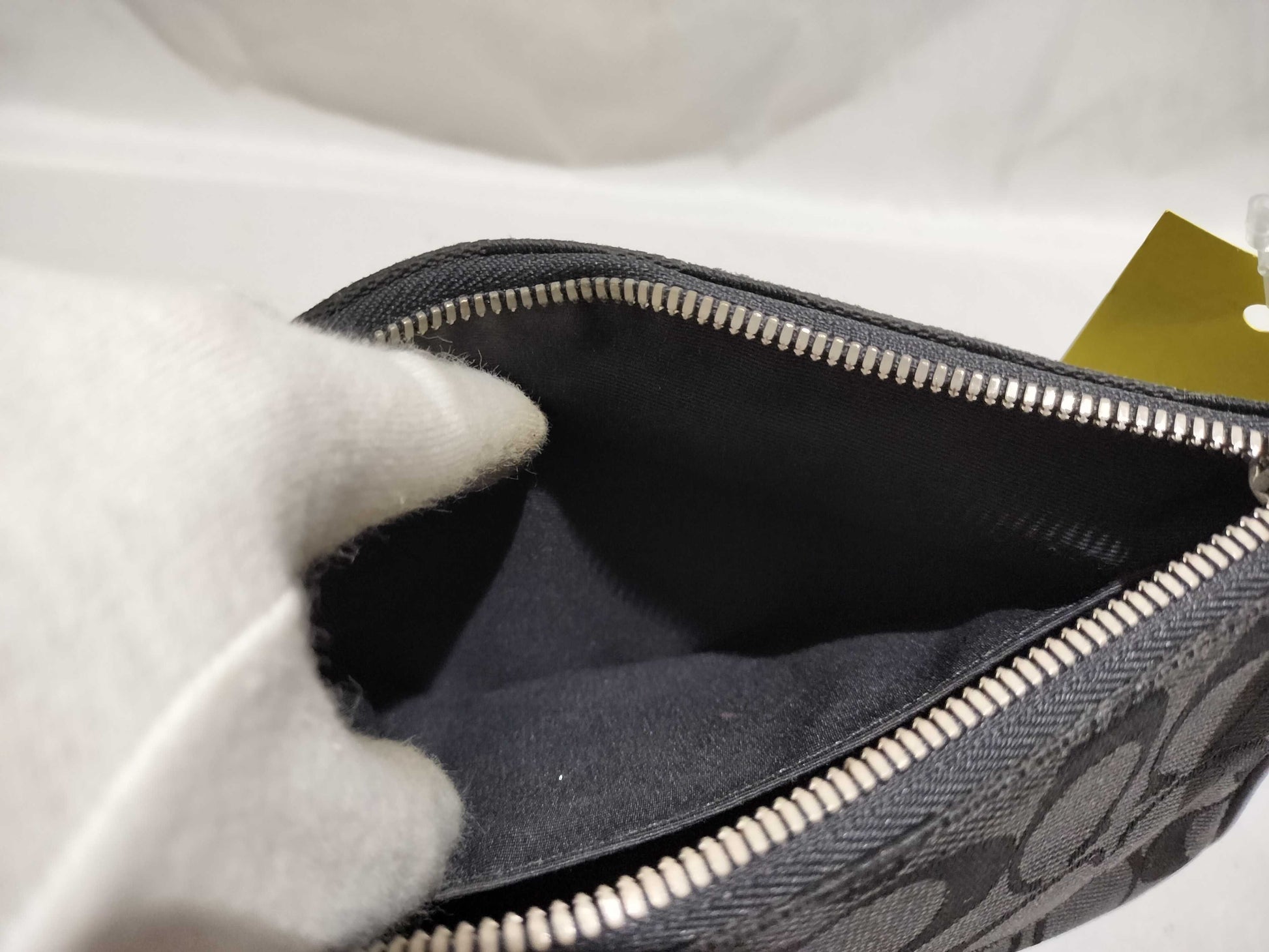 COACH Signature 6094 Accessory Pouch Handbag