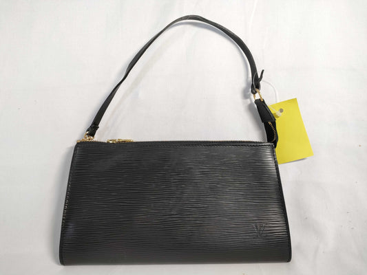 LOUIS VUITTON RFID verification failed. AR0035 Epi Pochette Accessoires AR0035 handbag.