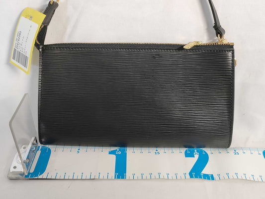 LOUIS VUITTON RFID verification failed. AR0035 Epi Pochette Accessoires AR0035 handbag.