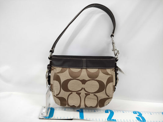 COACH Signature One-Shoulder Bag Shoulder Bag