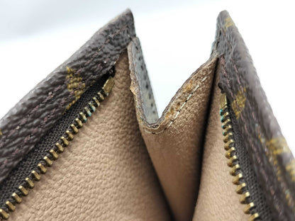 LOUIS VUITTON Monogram Bucket Pouch Pouch