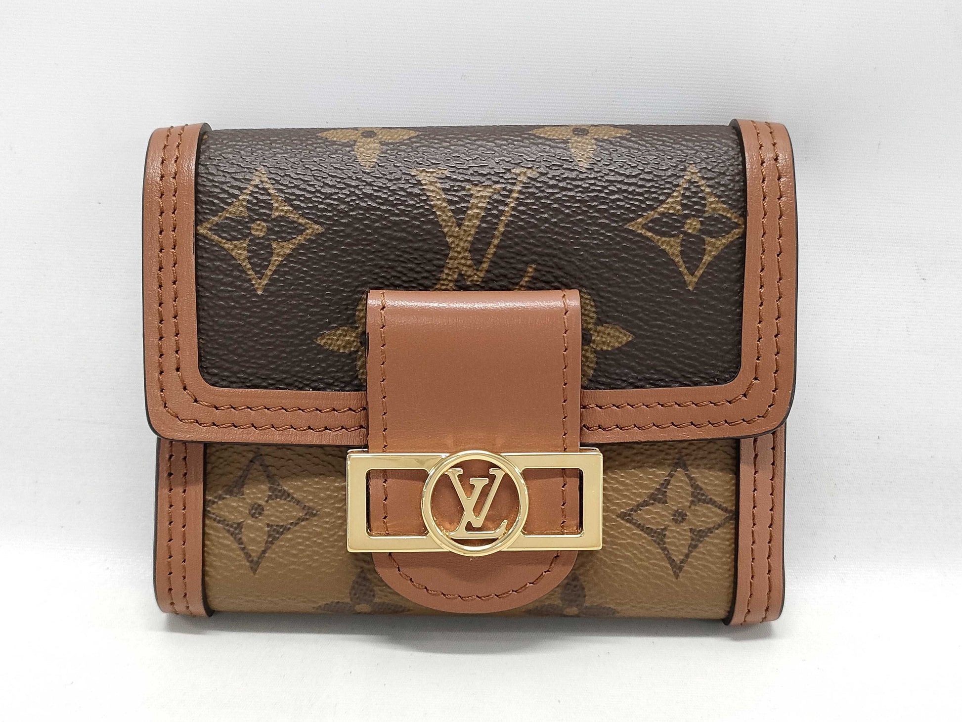 LOUIS VUITTON Monogram Reverse Portefeuille Dauphine Wallet