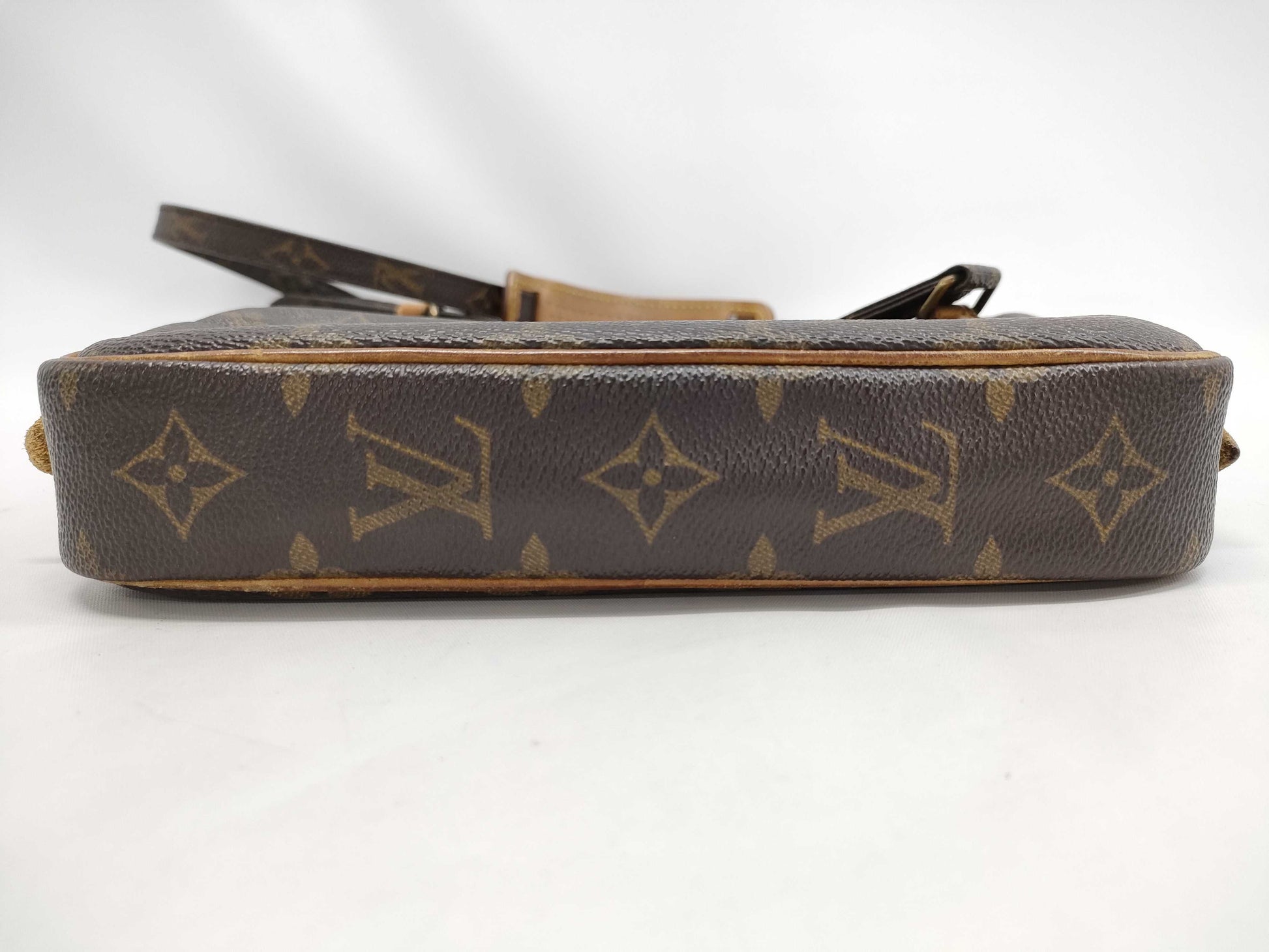 LOUIS VUITTON TH0940 Monogram M51828 Pochette Marly Bandouliere Shoulder Bag