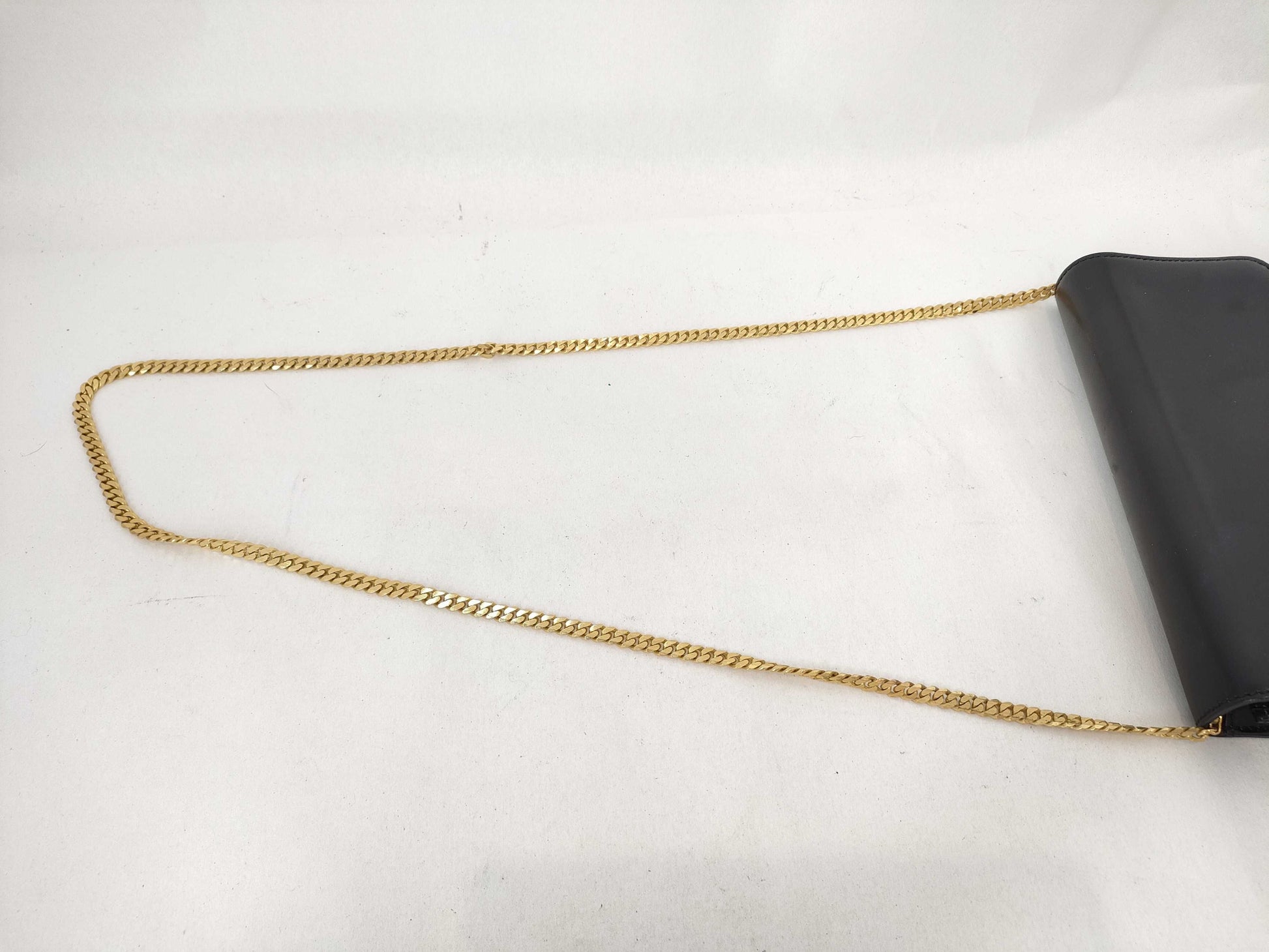 BALLY Calfskin Chain Shoulder Bag