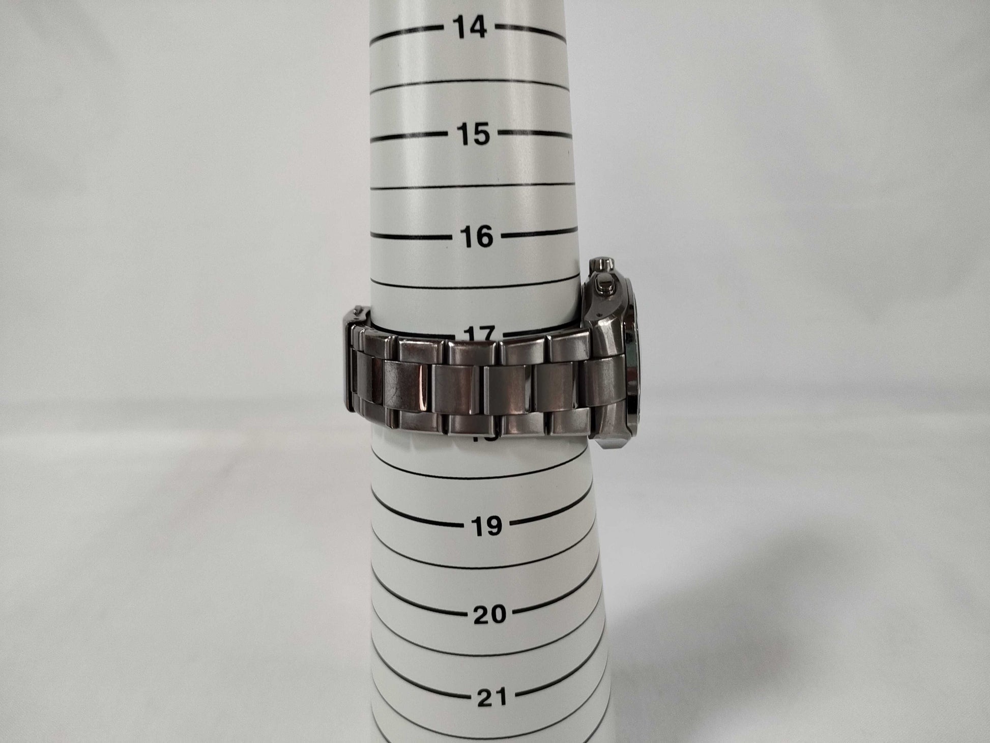 CITIZEN Eco-Drive E600-T006361 Men's Watch