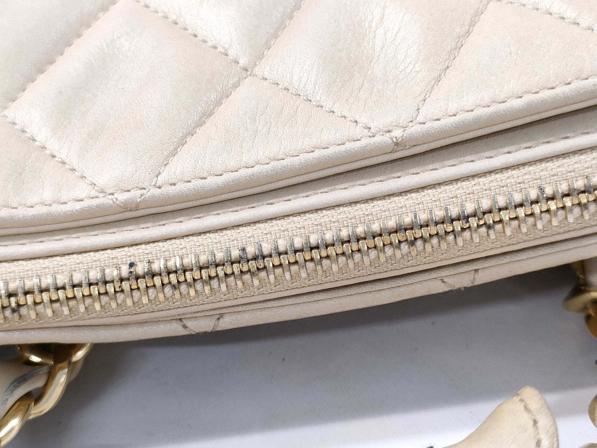 CHANEL Lambskin Matelasse Chain Tote Shoulder Bag