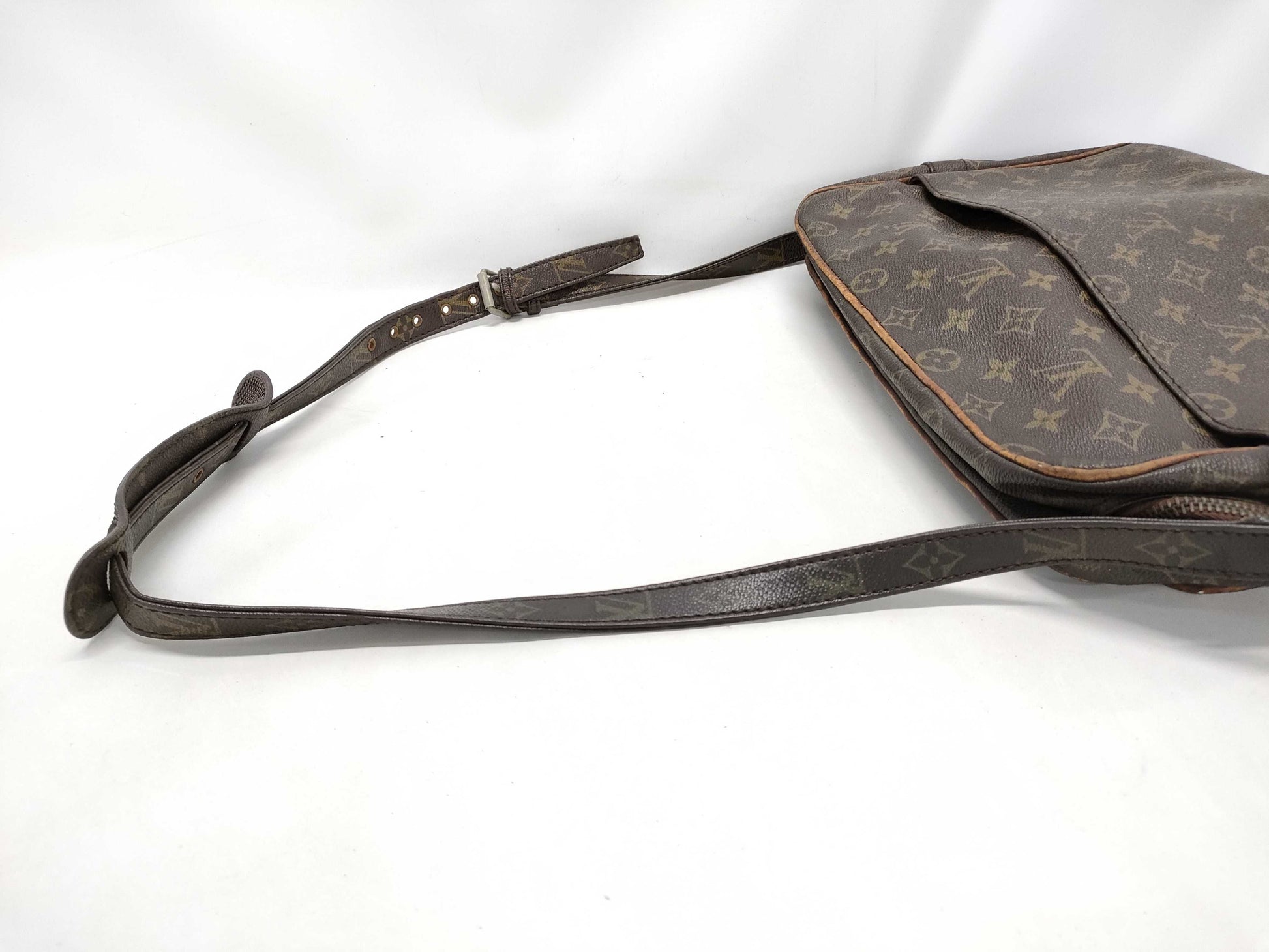 LOUIS VUITTON Monogram M45244 Former Nile Migratour Shoulder Bag