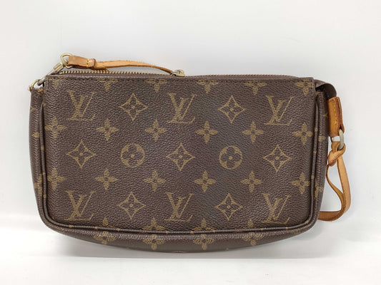 LOUIS VUITTON Monogram M40712 Pochette Accessoires Handbag