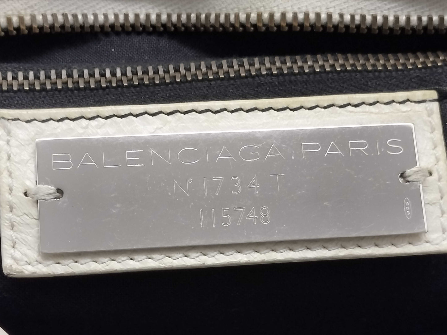 BALENCIAGA The Giant City 115748 White Shoulder Bag