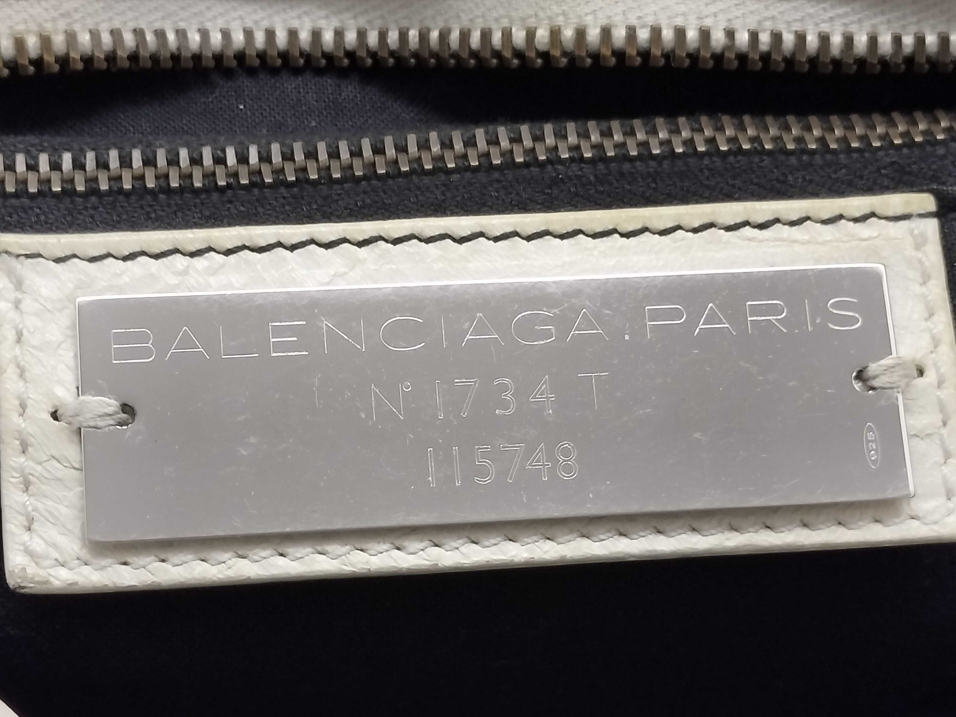 BALENCIAGA The Giant City 115748 White Shoulder Bag