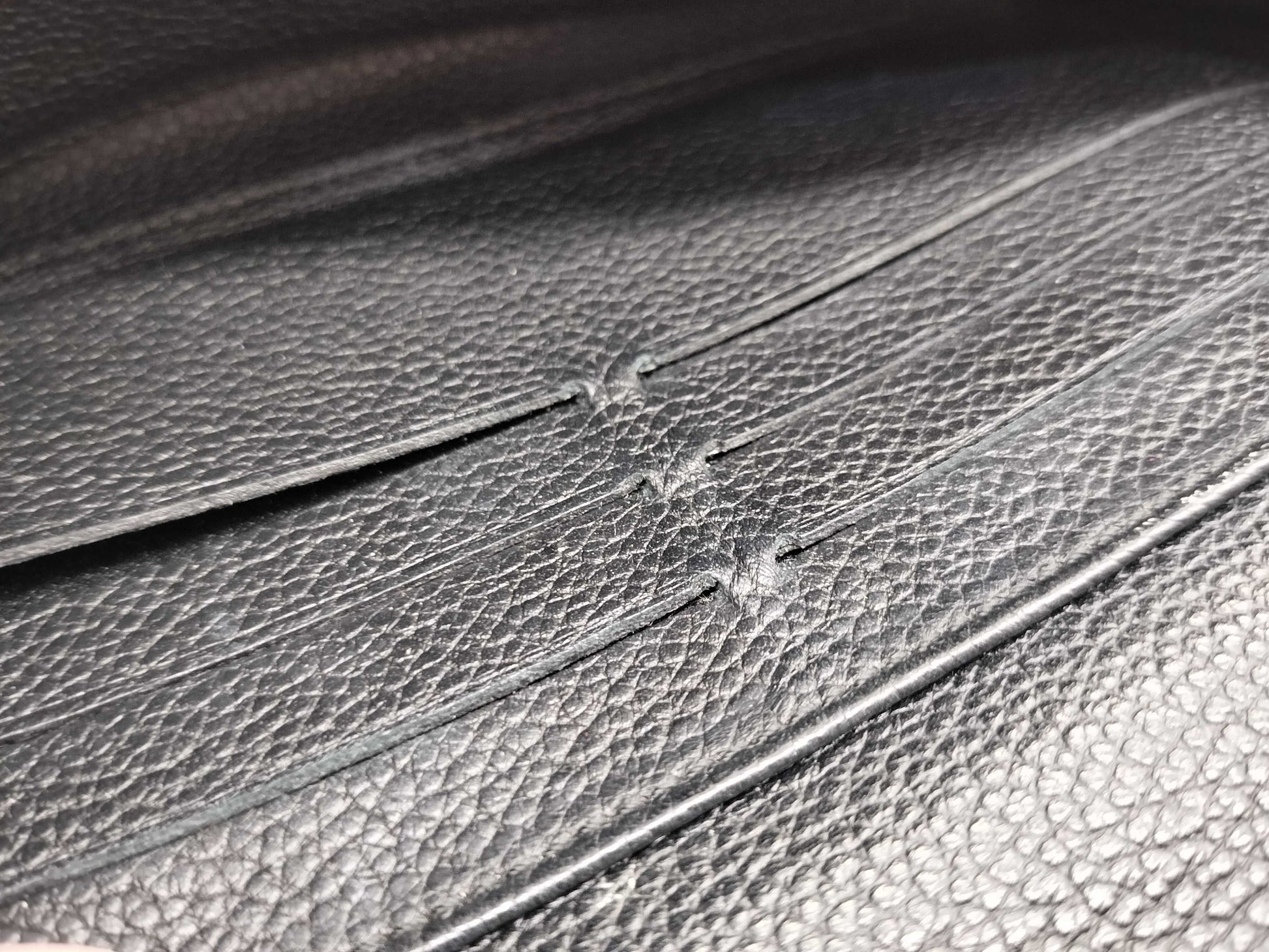 LOUIS VUITTON CA2126 Monogram Empreinte Portefeuille Sarah Wallet