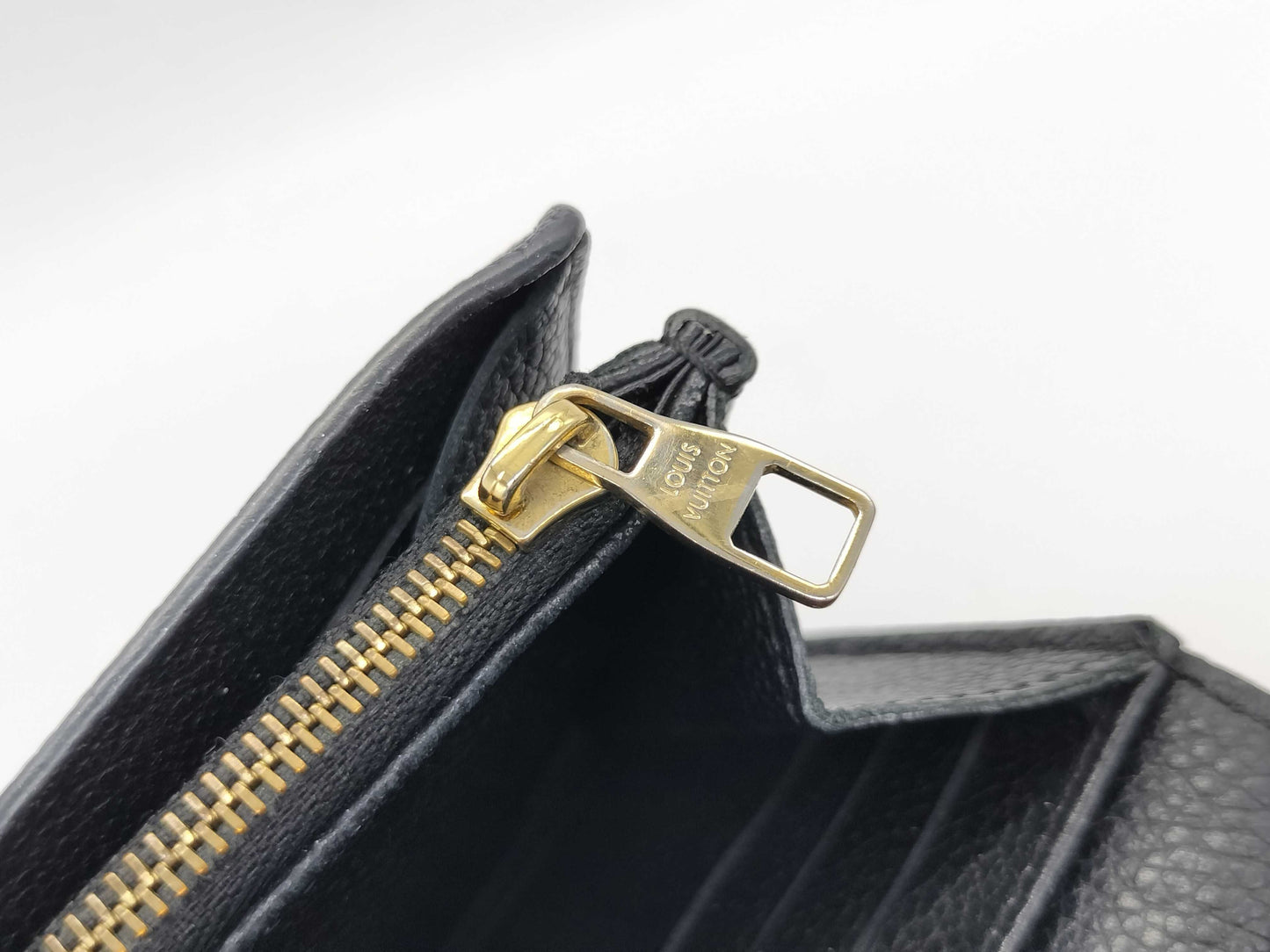 LOUIS VUITTON CA2126 Monogram Empreinte Portefeuille Sarah Wallet