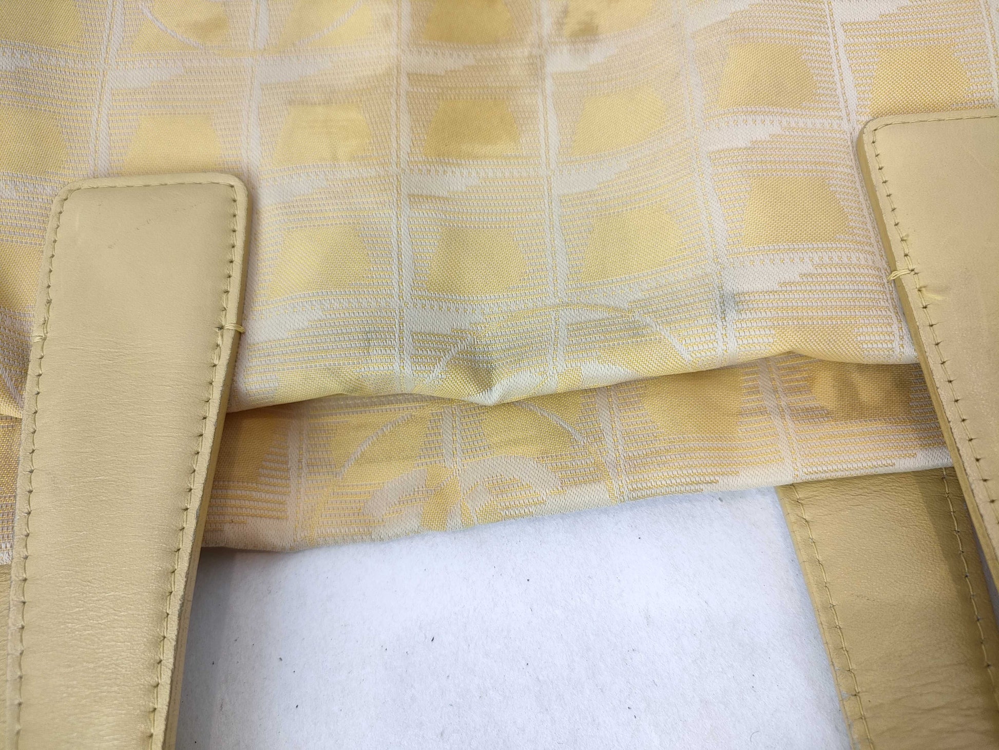 CHANEL [With sticker] No. 7 New Travel Line Tote Bag