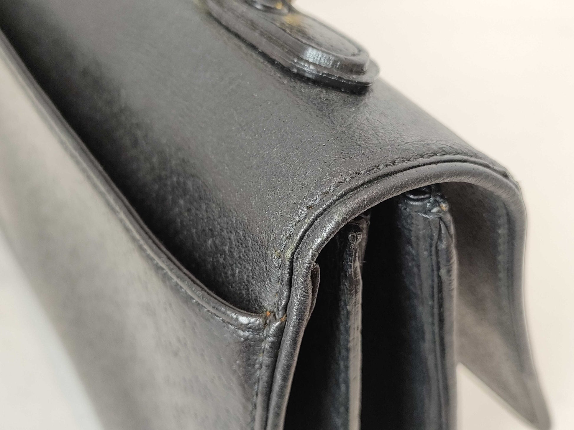VALENTINO Valentino Garavani Vintage Leather Handbag