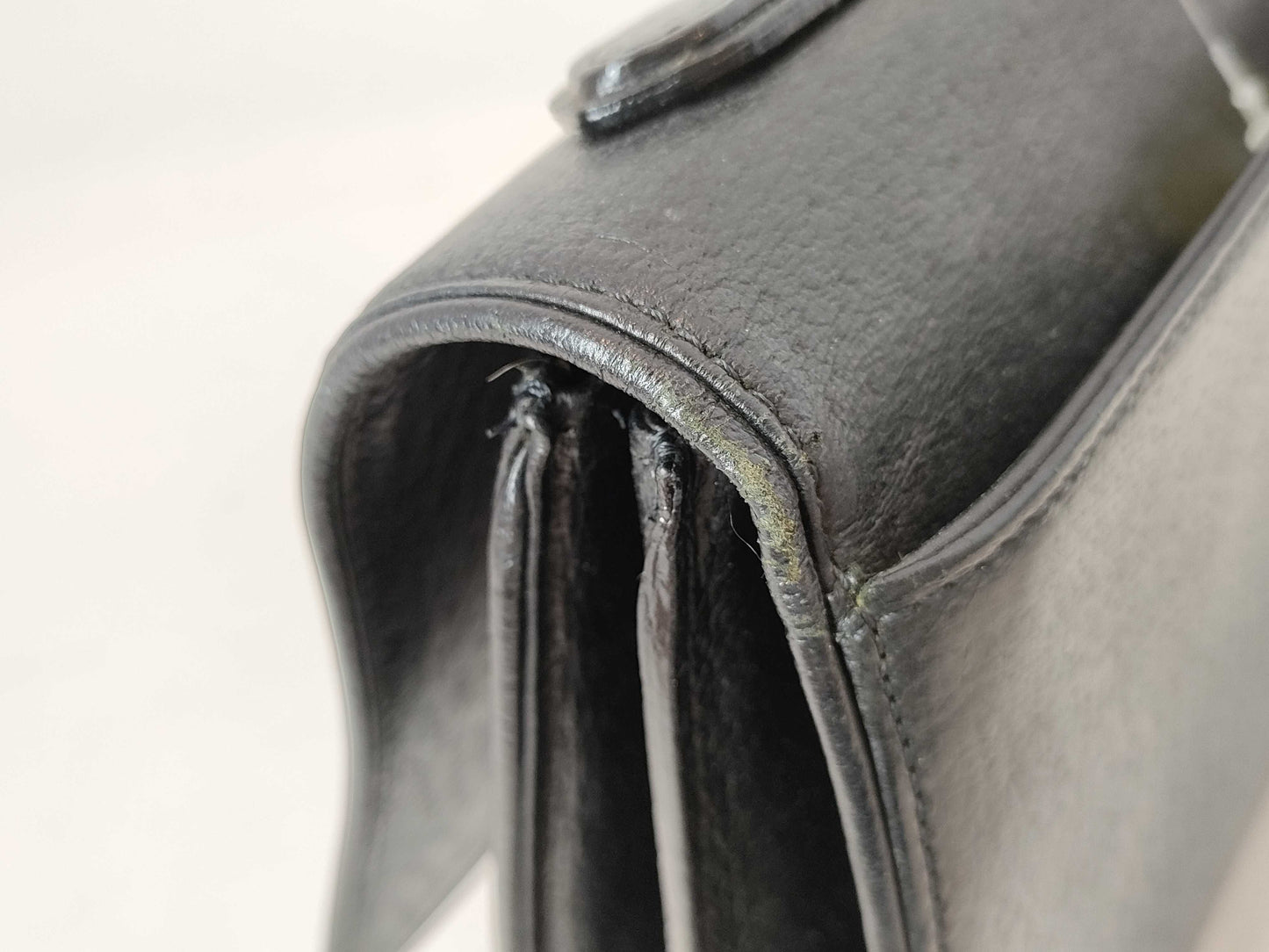 VALENTINO Valentino Garavani Vintage Leather Handbag