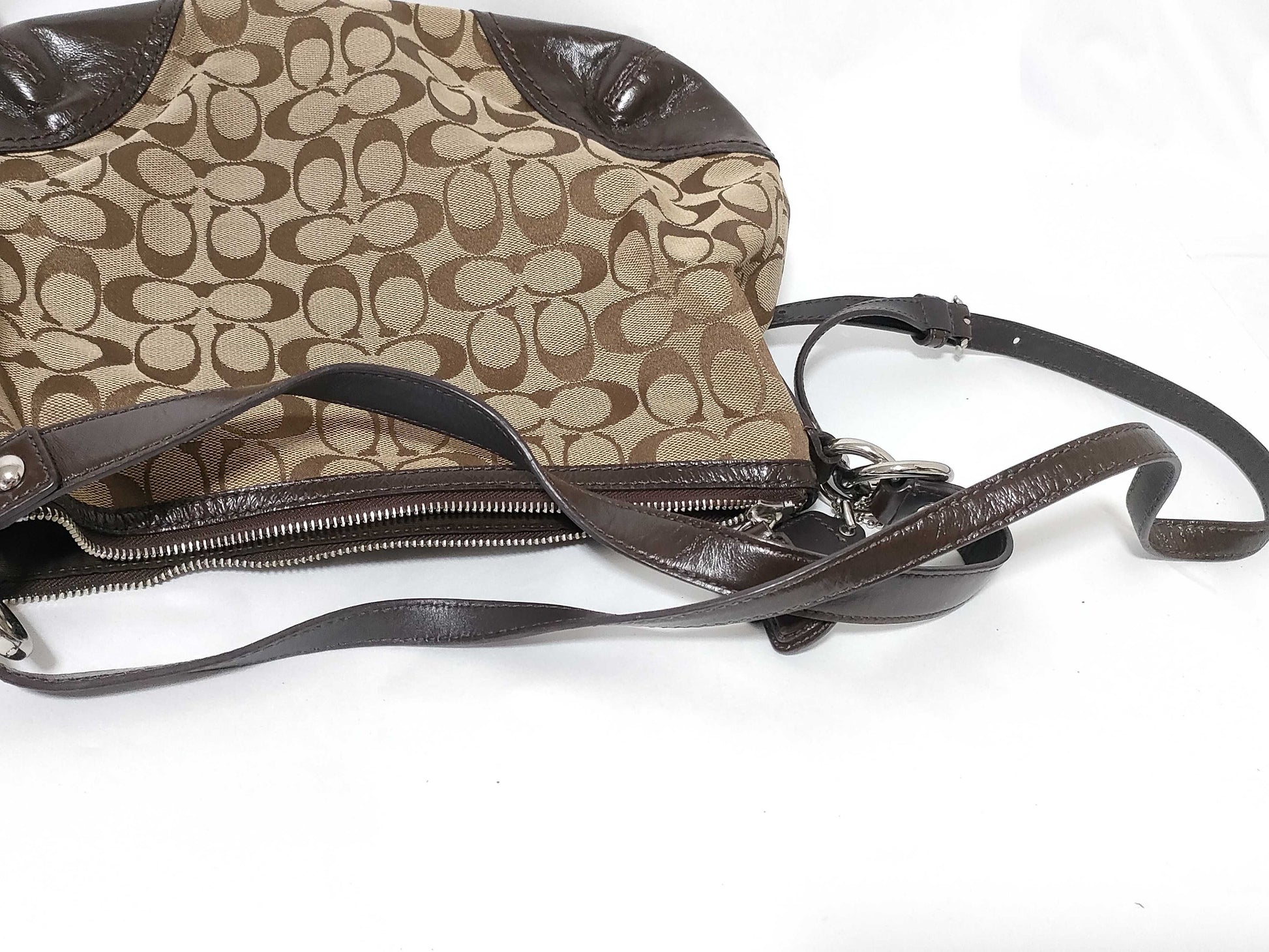 COACH Signature Bag 5-Piece Handbag