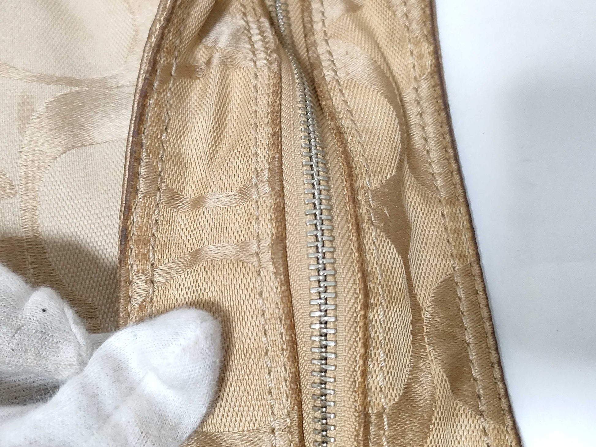 COACH Signature Bag 5-Piece Handbag