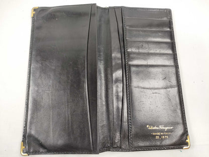 GUCCI wallet / Ferragamo leather billfold / Jimmy Choo wallet