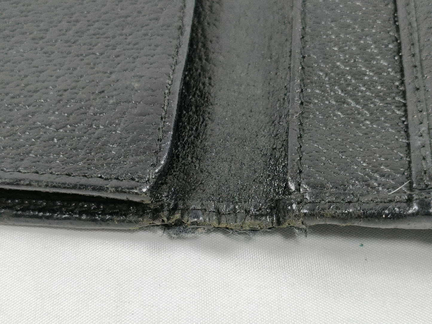 GUCCI wallet / Ferragamo leather billfold / Jimmy Choo wallet