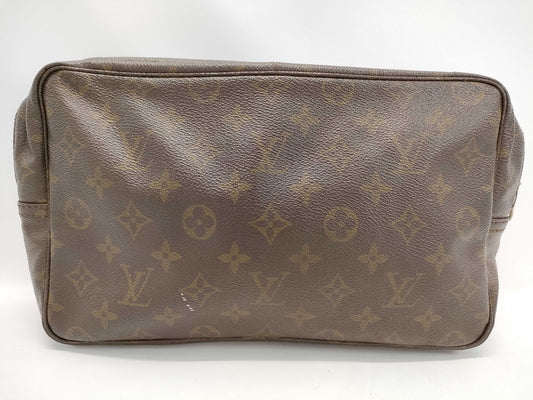 LOUIS VUITTON Monogram Truss Toilette 28 Second Bag