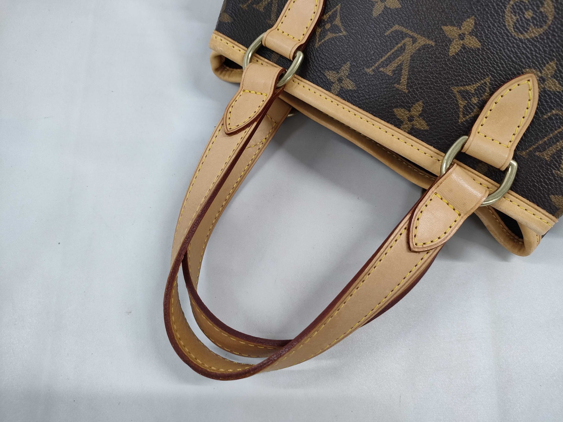 LOUIS VUITTON VI0055 Monogram M51153 Batignolles Vertical Shoulder Bag