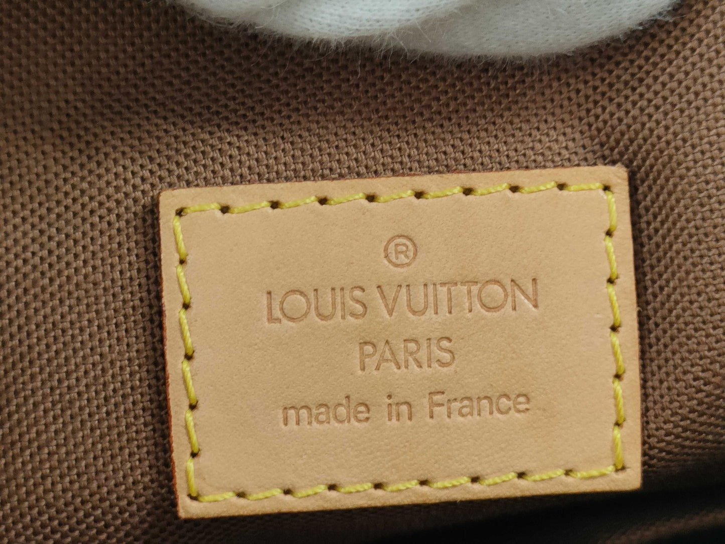 LOUIS VUITTON VI0055 Monogram M51153 Batignolles Vertical Shoulder Bag
