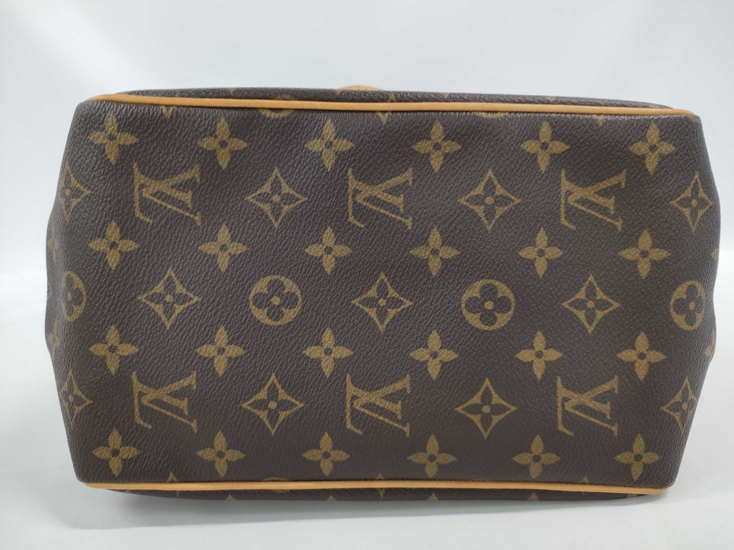 LOUIS VUITTON VI0055 Monogram M51153 Batignolles Vertical Shoulder Bag