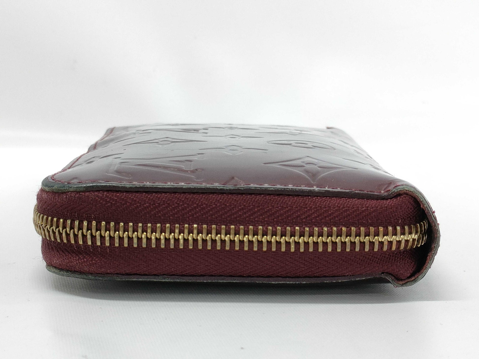 LOUIS VUITTON Vernis Zippy Wallet