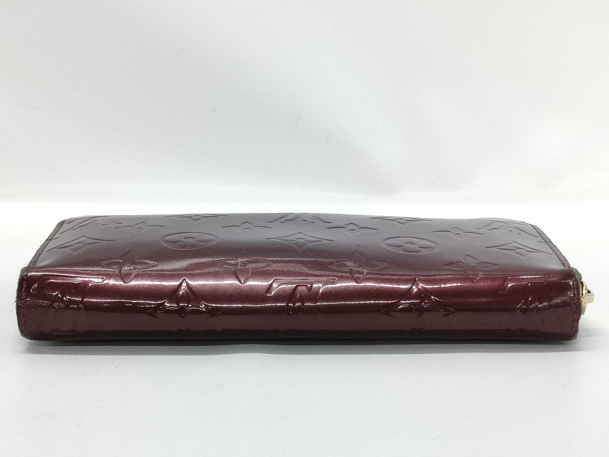 LOUIS VUITTON Vernis Zippy Wallet