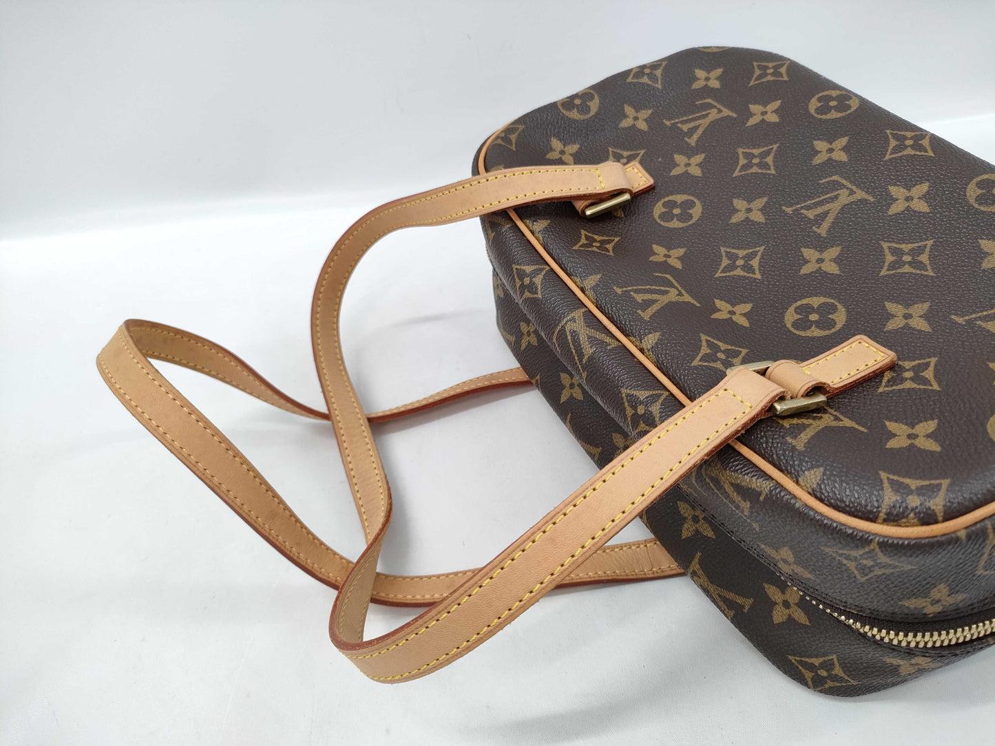 LOUIS VUITTON Monogram M51182 Cite MM Tote Bag