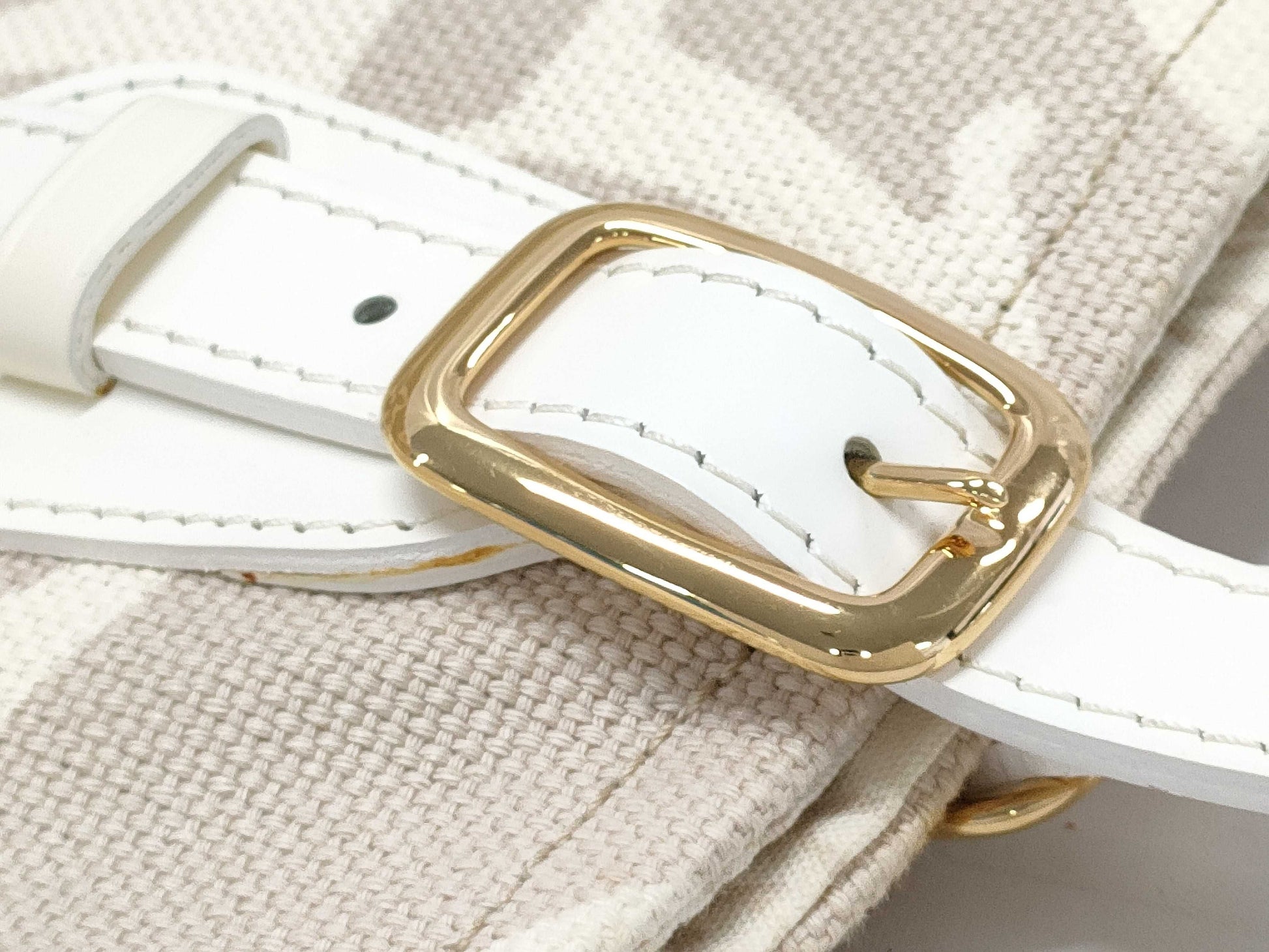 LOUIS VUITTON Taisienne PM Handbag with Stain