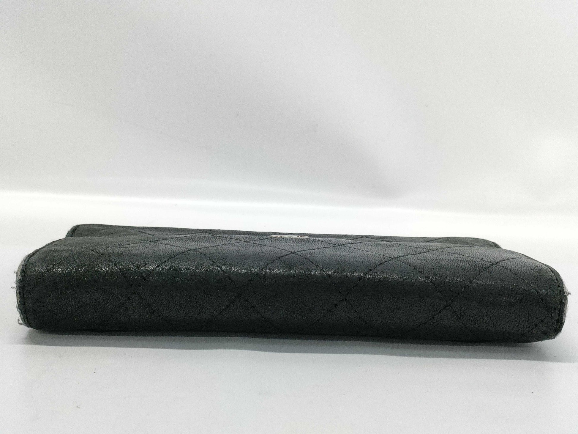 CHANEL Matelasse Lambskin Wallet