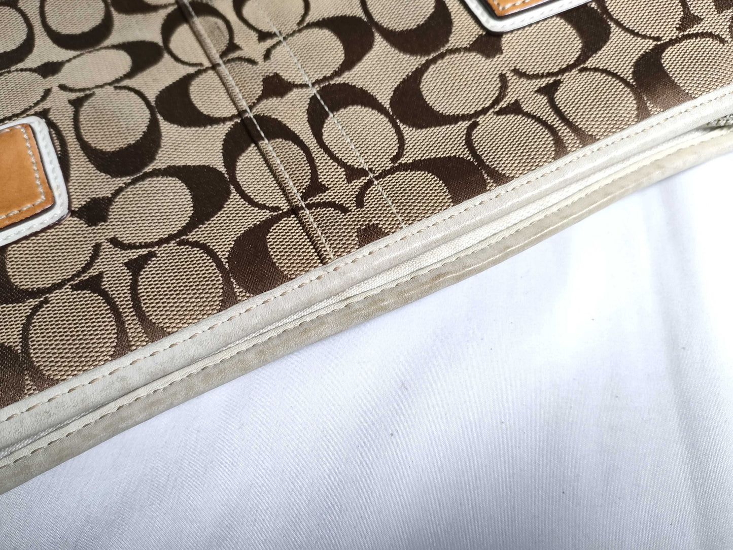 COACH Signature 10,129/F57521/1487 Shoulder Bag