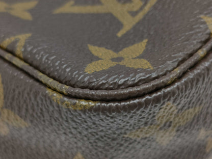 LOUIS VUITTON Monogram M47524 True Toilet 23 Second Bag