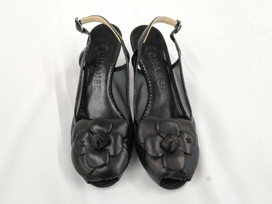 CHANEL Camellia Pumps
