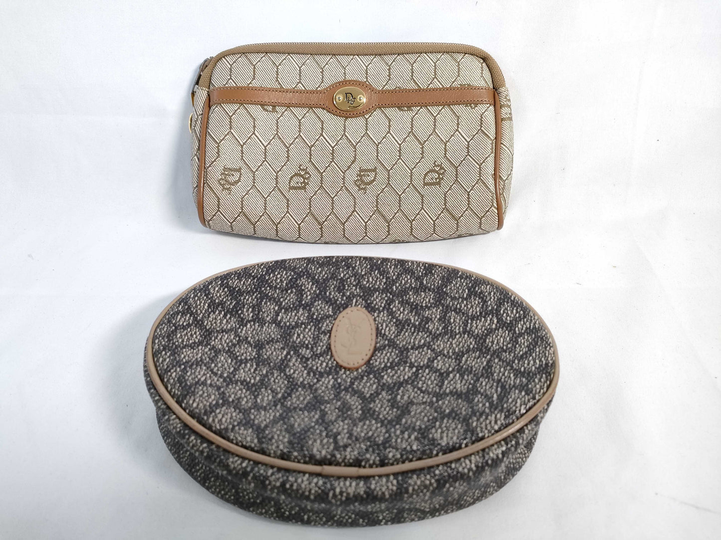 Dior Pouch PVC x Leather Honeycomb Pattern / Saint Laurent Cosmetic Pouch Pouch
