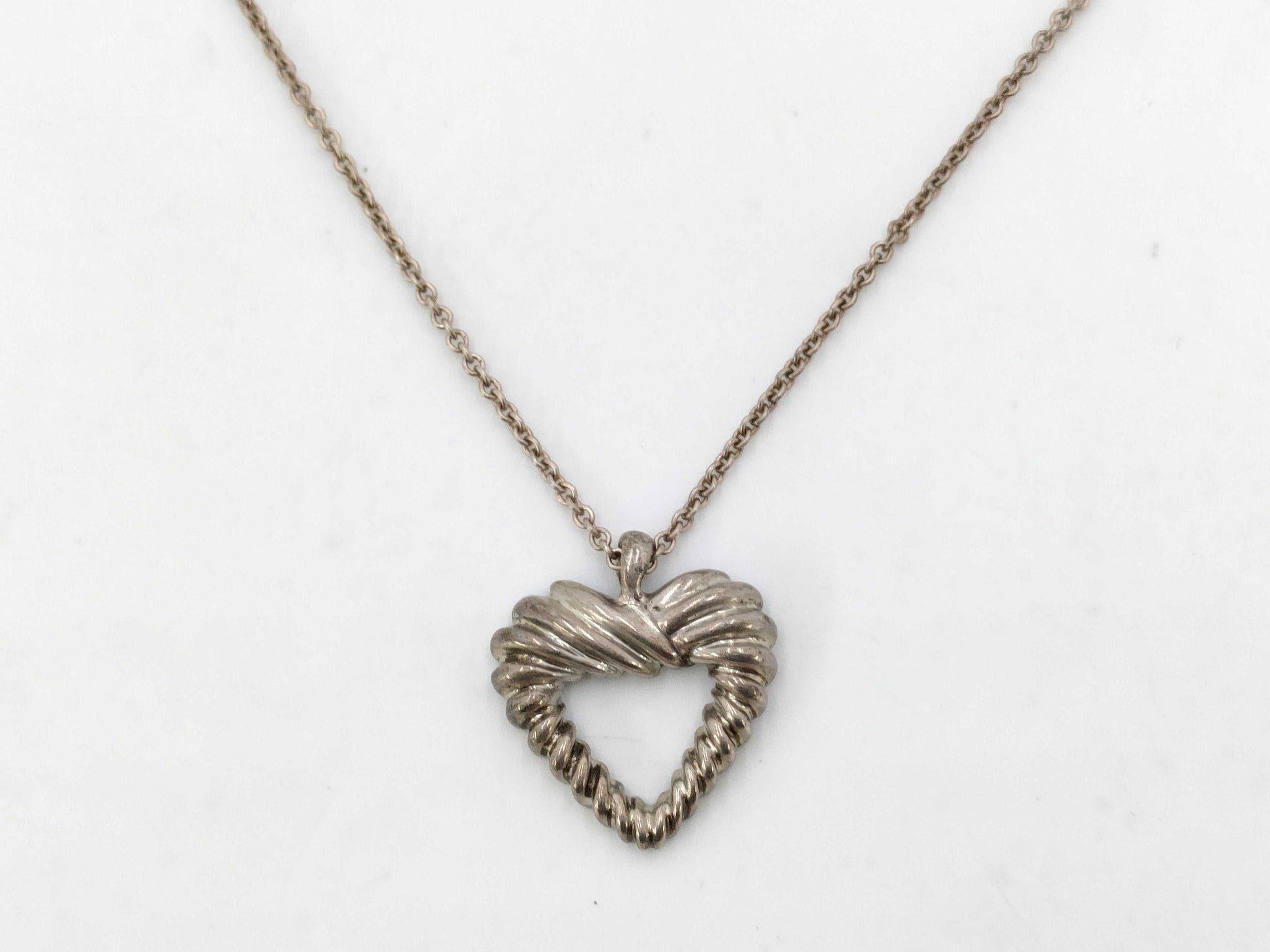 Tiffany & Co. Twisted Heart Necklace 925 Necklace