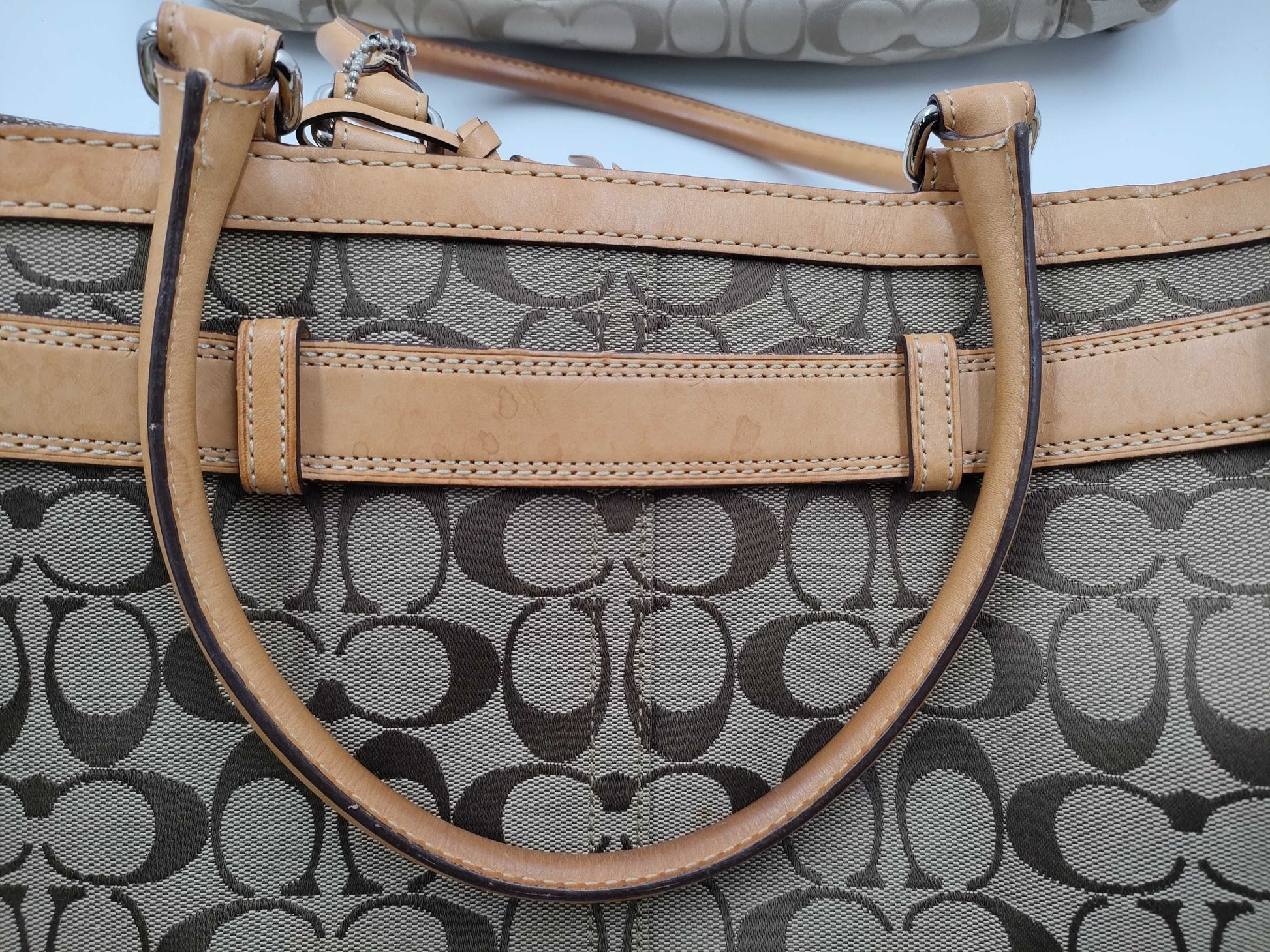 COACH Signature 16812/F15510/FS8K07 3-piece handbag