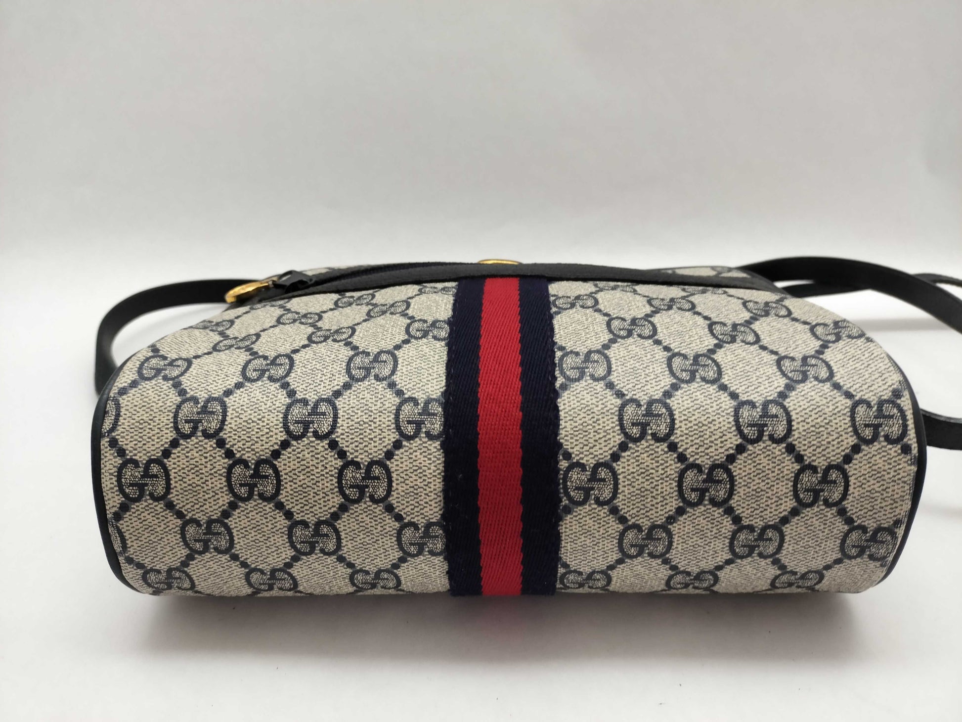 GUCCI GG Supreme Old Sherry Line Shoulder Bag