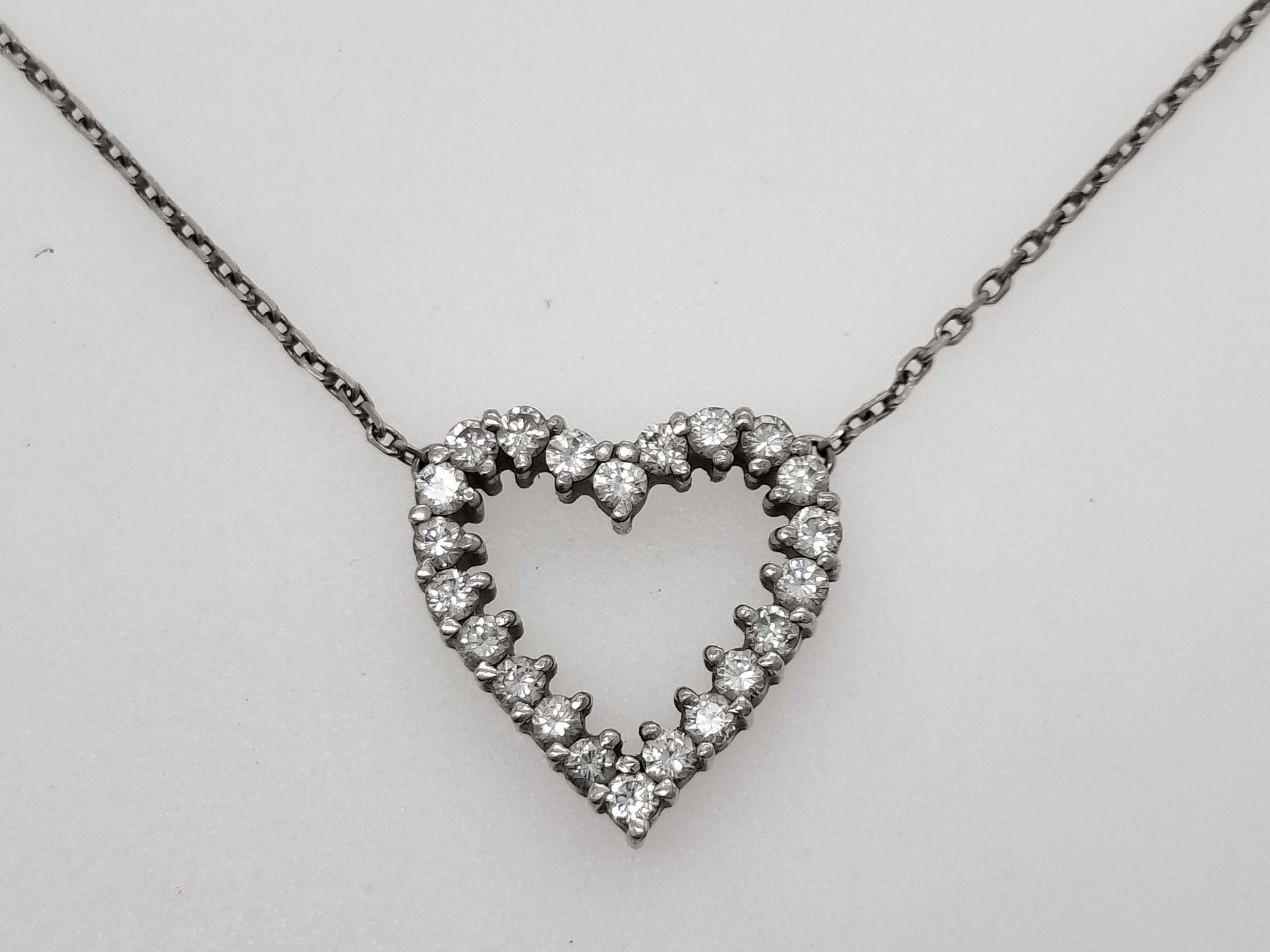 D0.55ct PT900 5.6g Necklace 