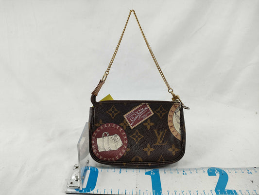 LOUIS VUITTON FL4028 Monogram M95804 Mini Pochette Accessoires Shoulder Bag