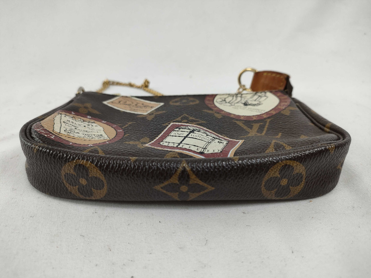 LOUIS VUITTON FL4028 Monogram M95804 Mini Pochette Accessoires Shoulder Bag