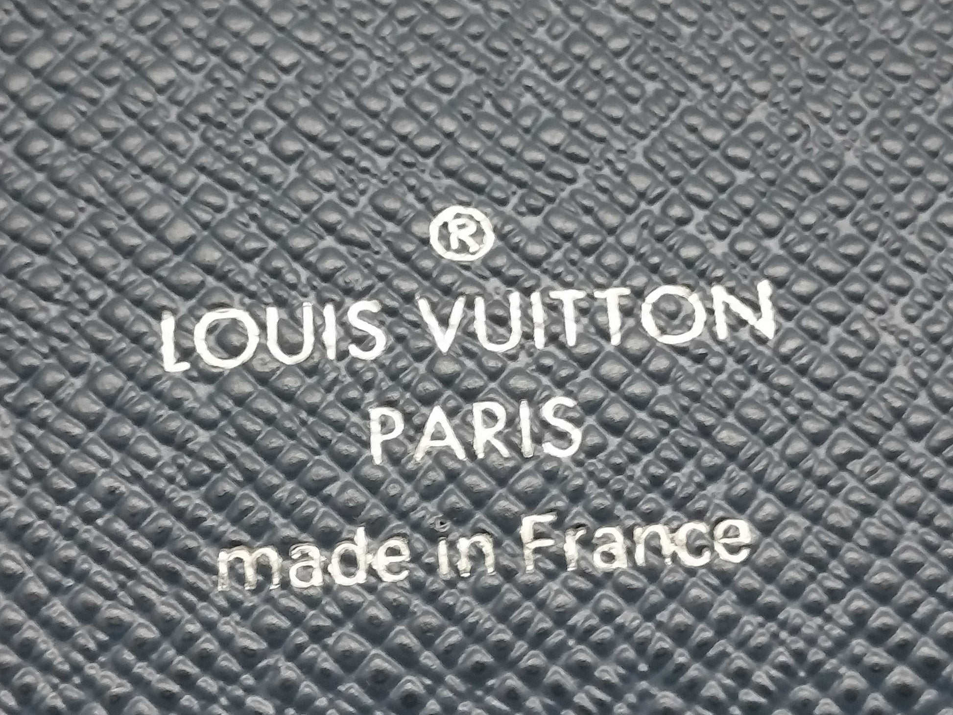 LOUIS VUITTON RFID Unverified MI3186 Taiga Organizer de Poche Card Case/Pass Case/Business Card Holder