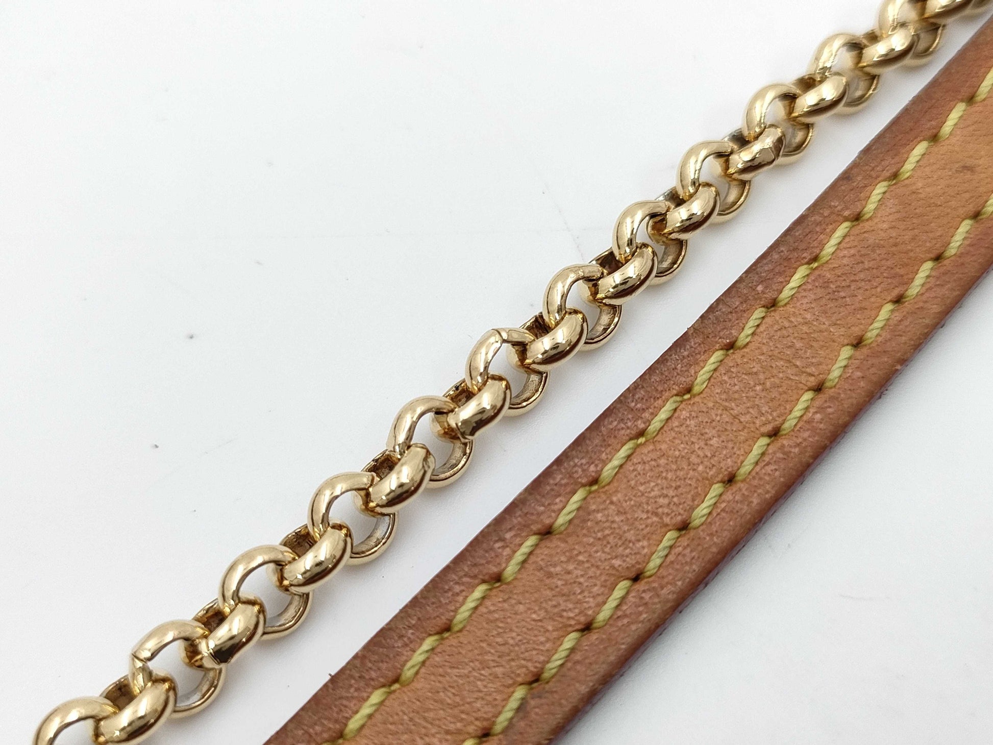 LOUIS VUITTON Monogram Shoulder Pallas Clutch Shoulder Bag