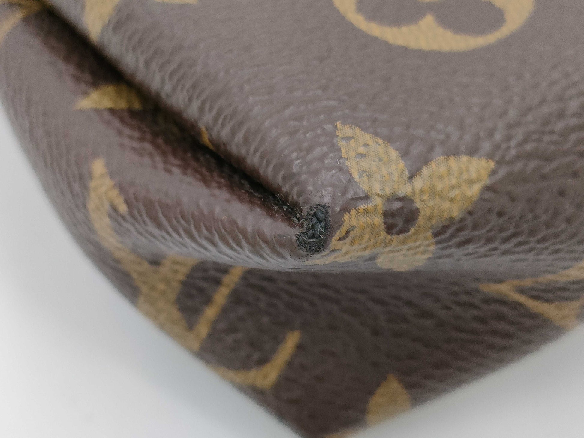 LOUIS VUITTON Monogram Shoulder Pallas Clutch Shoulder Bag