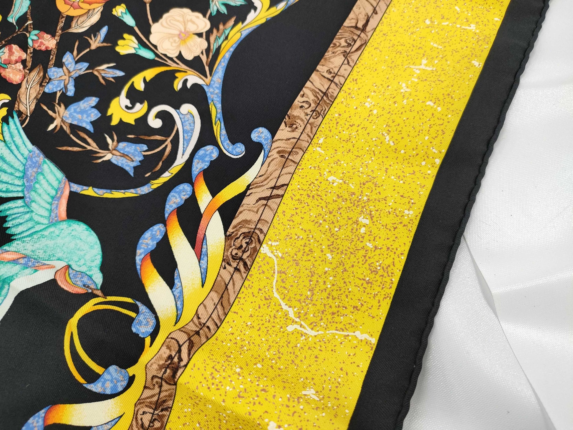 HERMES Carré Scarf with Eastern Stones and Western Stonework