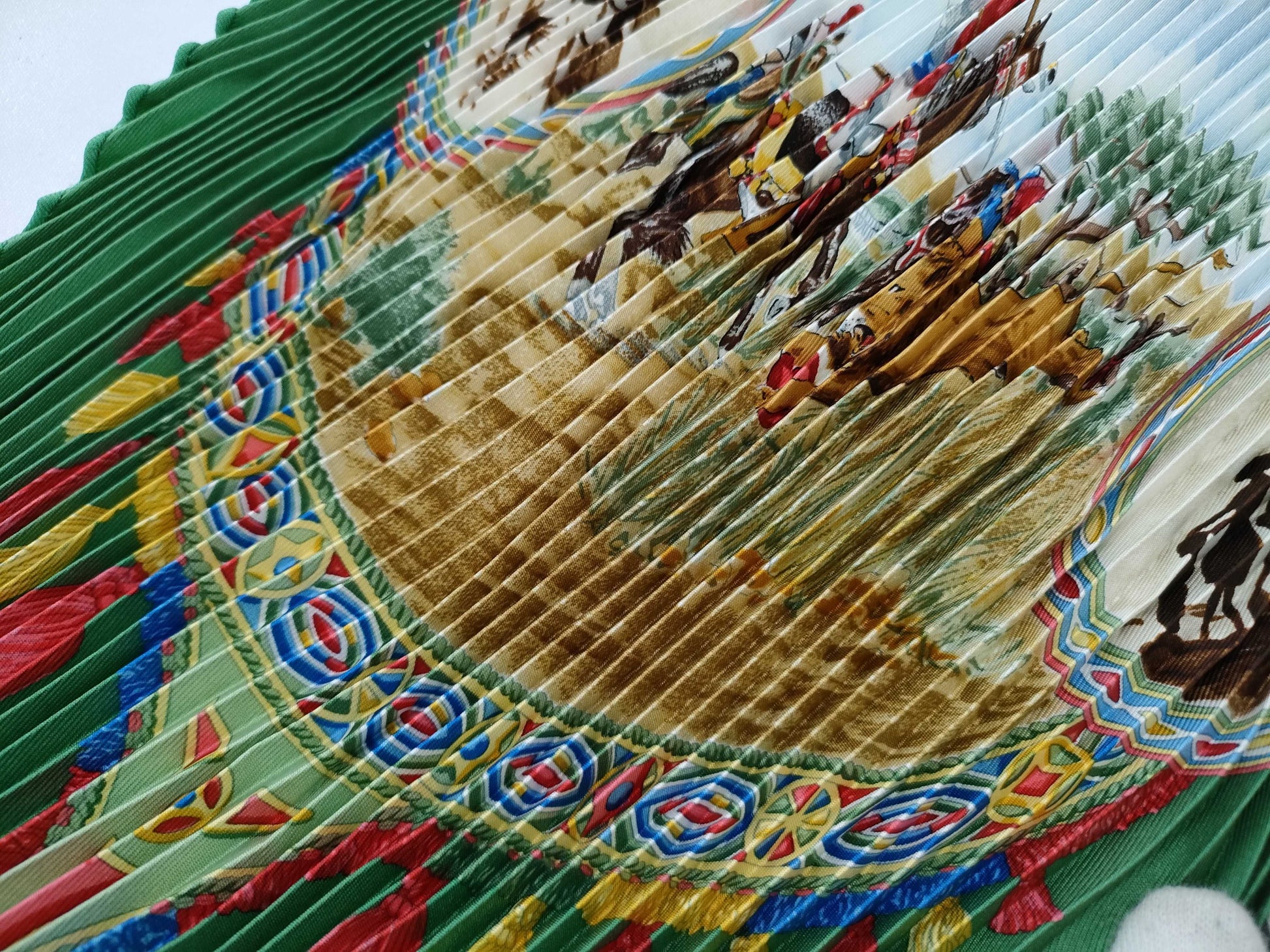 HERMES Carre Pleated Scarf