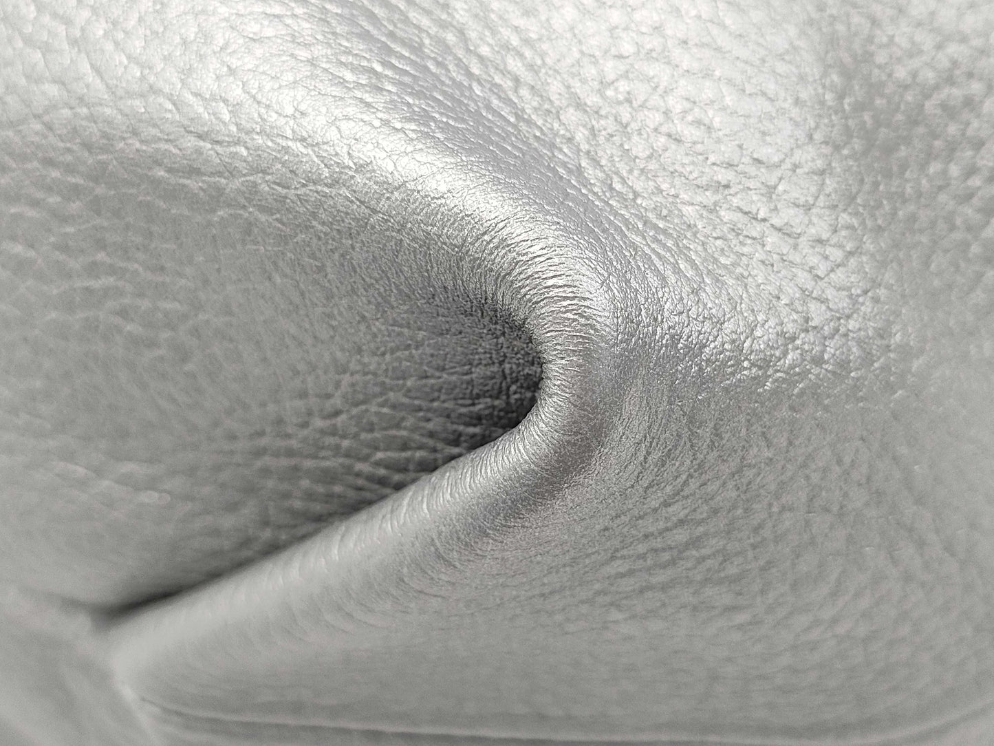 HIROFU Leather Tote Bag