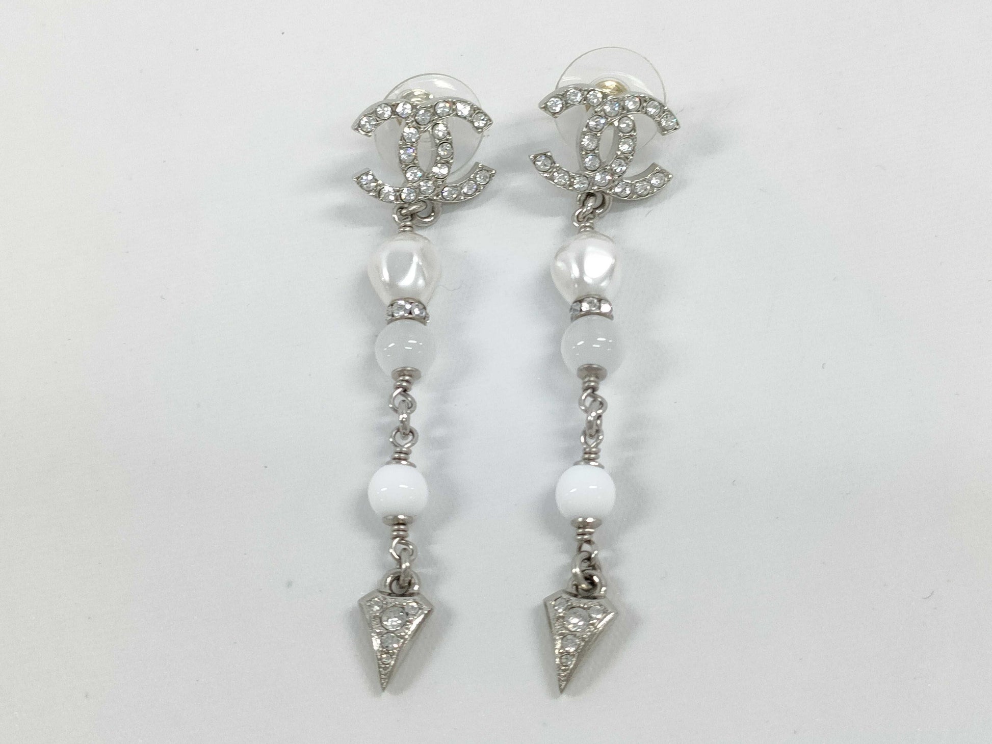CHANEL F25 C Coco Mark Stone Earrings